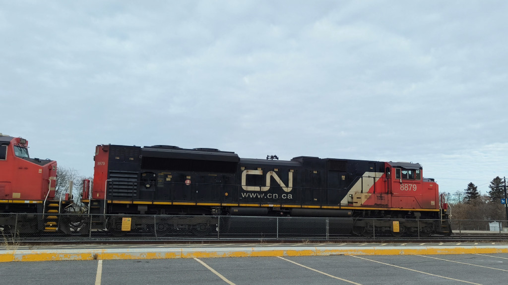 CN 8879